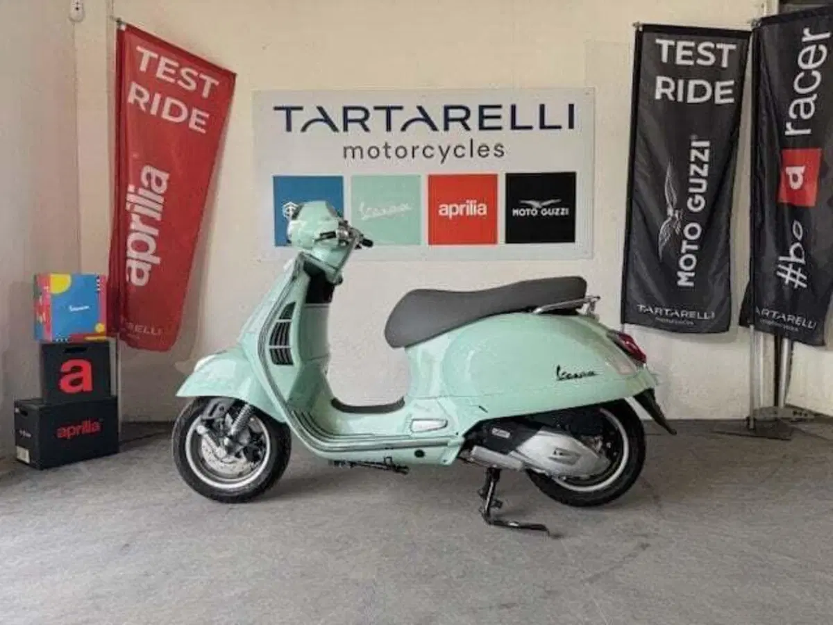 Vespa GTS 125 (2025 - 26) (2)
