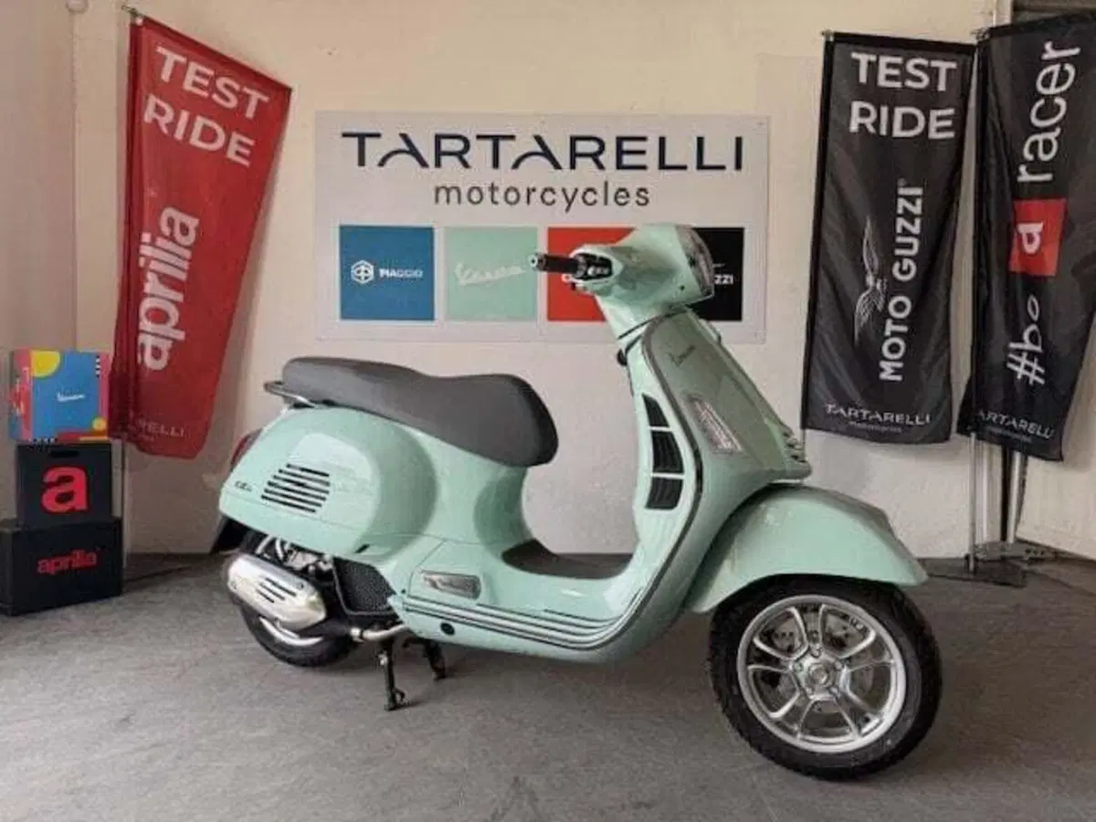 Vespa GTS 125 (2025 - 26) (4)