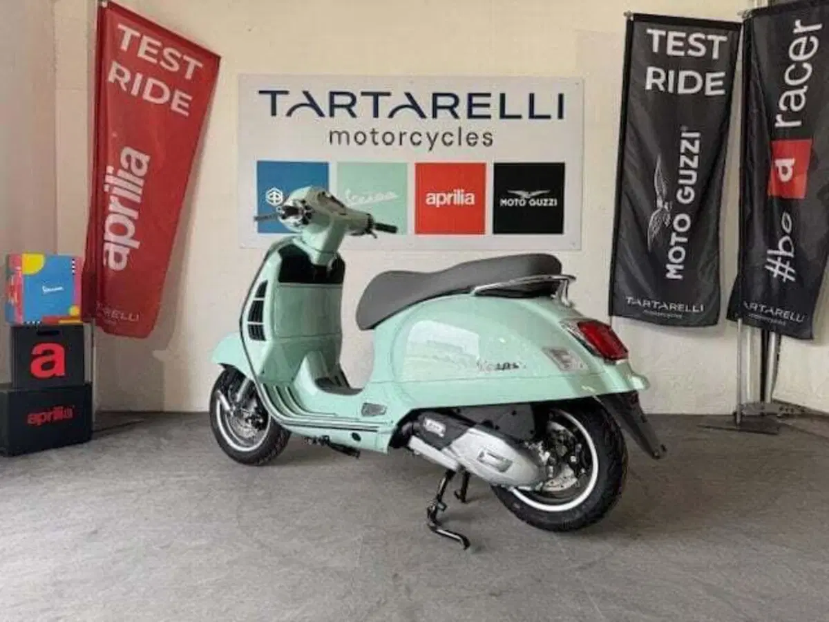 Vespa GTS 125 (2025 - 26) (8)