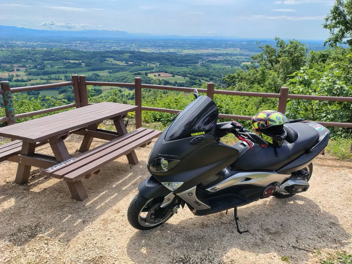 Yamaha T-Max 500 Black Max (2006 - 07) (5)
