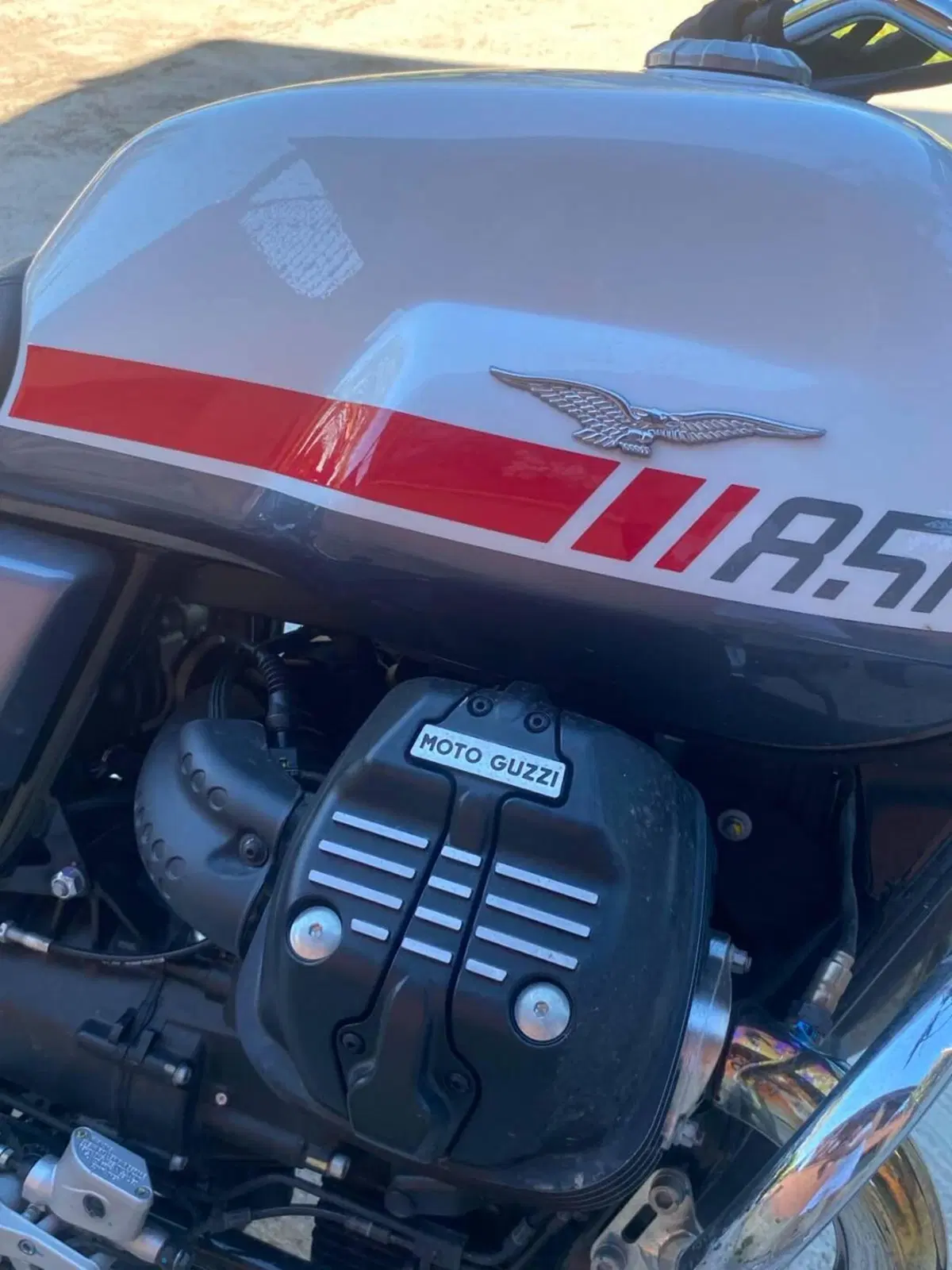 Moto Guzzi V7 Special (2025 - 26) (5)