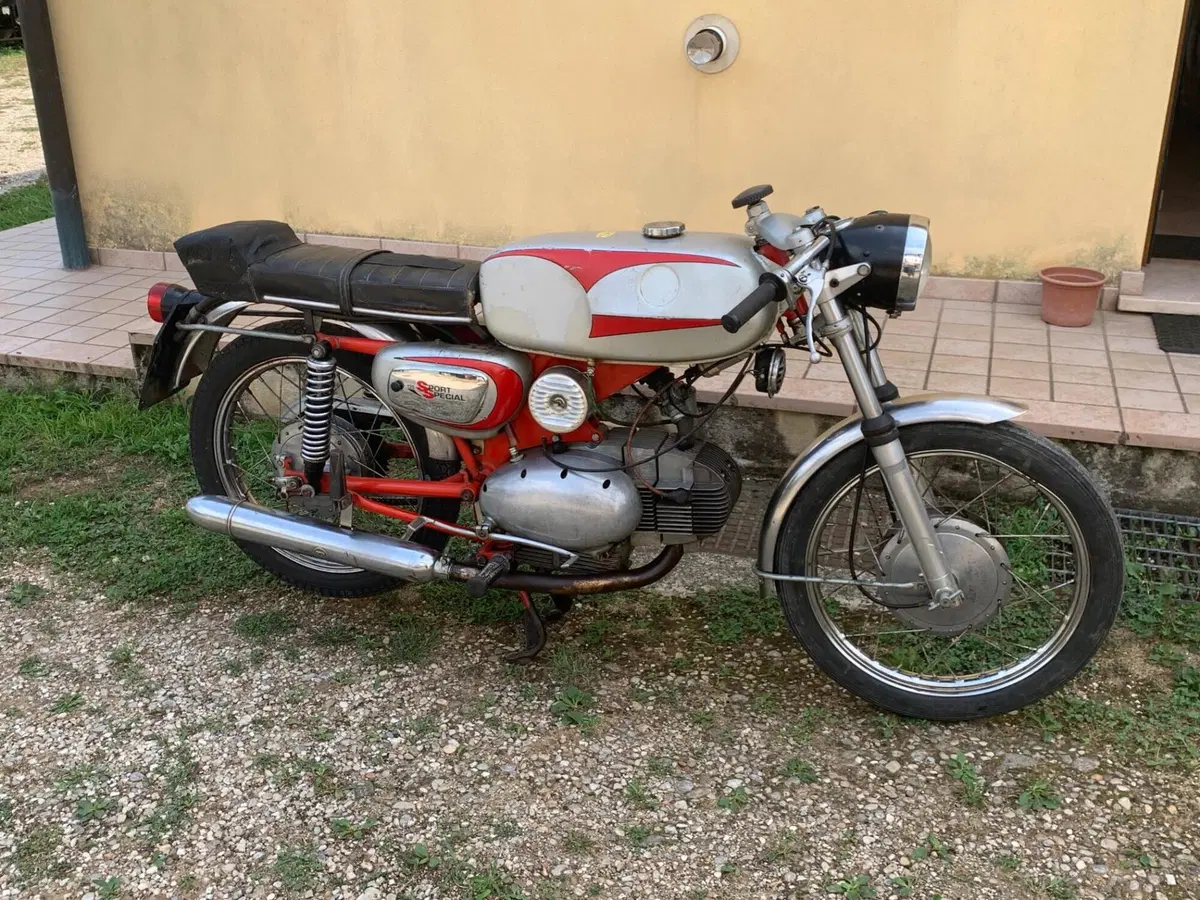 Motobi Motobi