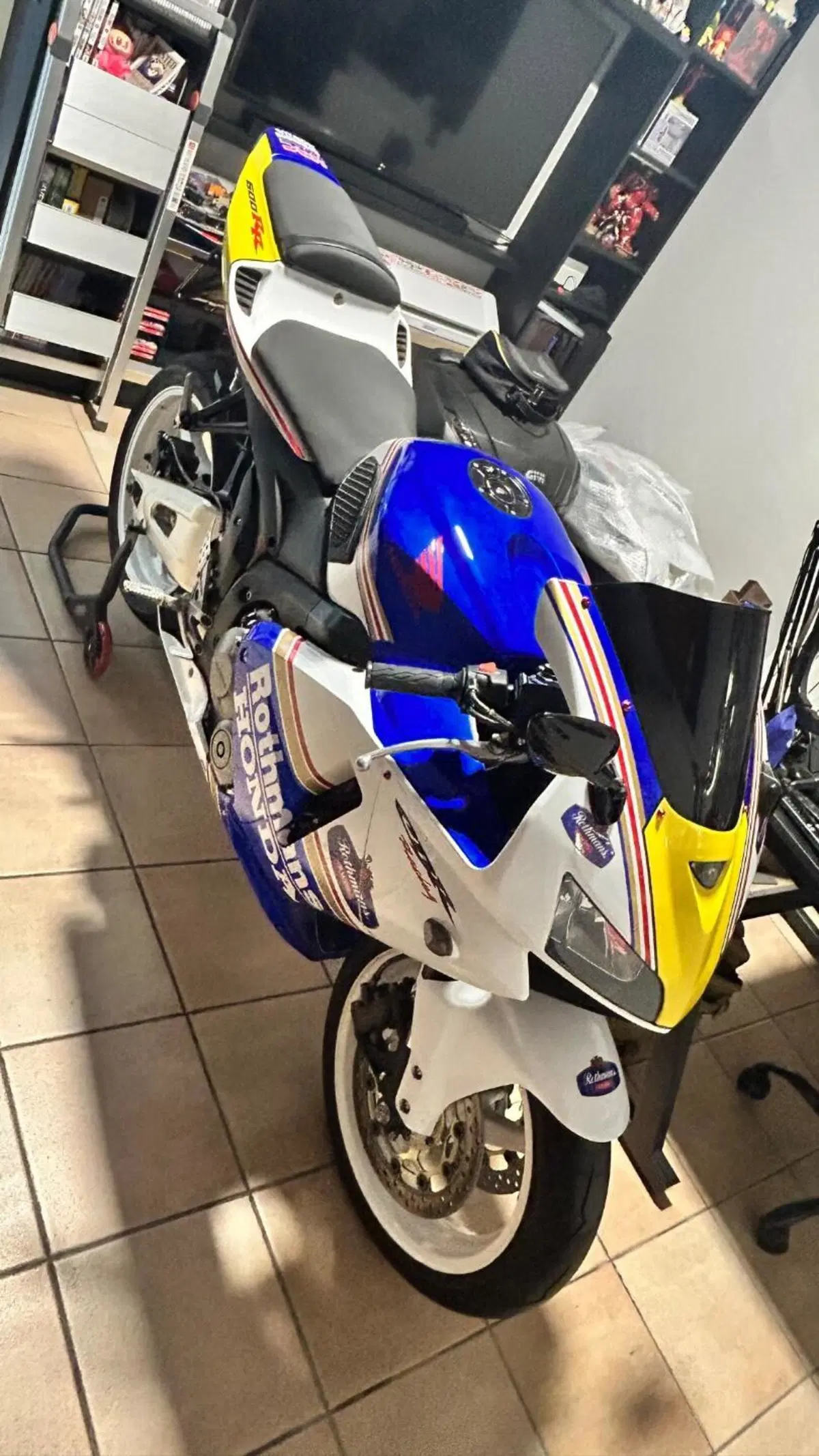 Honda CBR 600 RR (2005 - 06) (6)