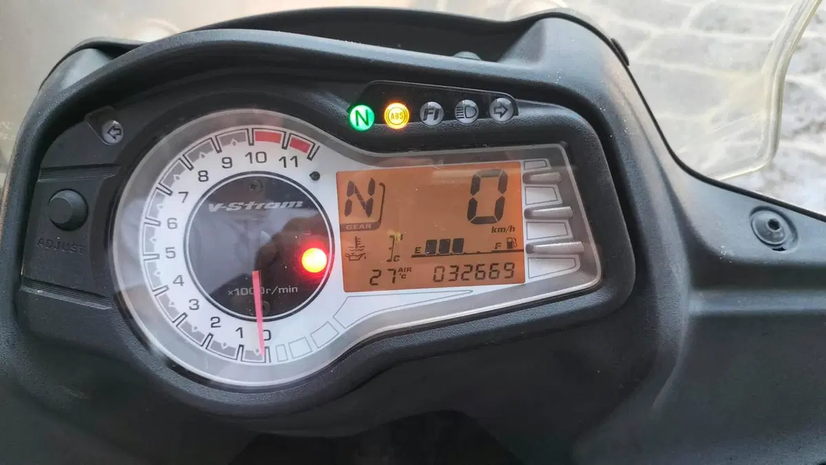 Suzuki V-Strom 650XT ABS (2015 - 17) (3)