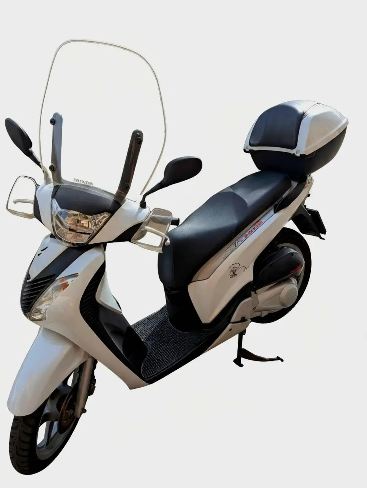 Honda SH 150i (2009 - 12) (2)