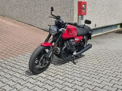 Moto Guzzi V7 Sport (2025 - 26) usata
