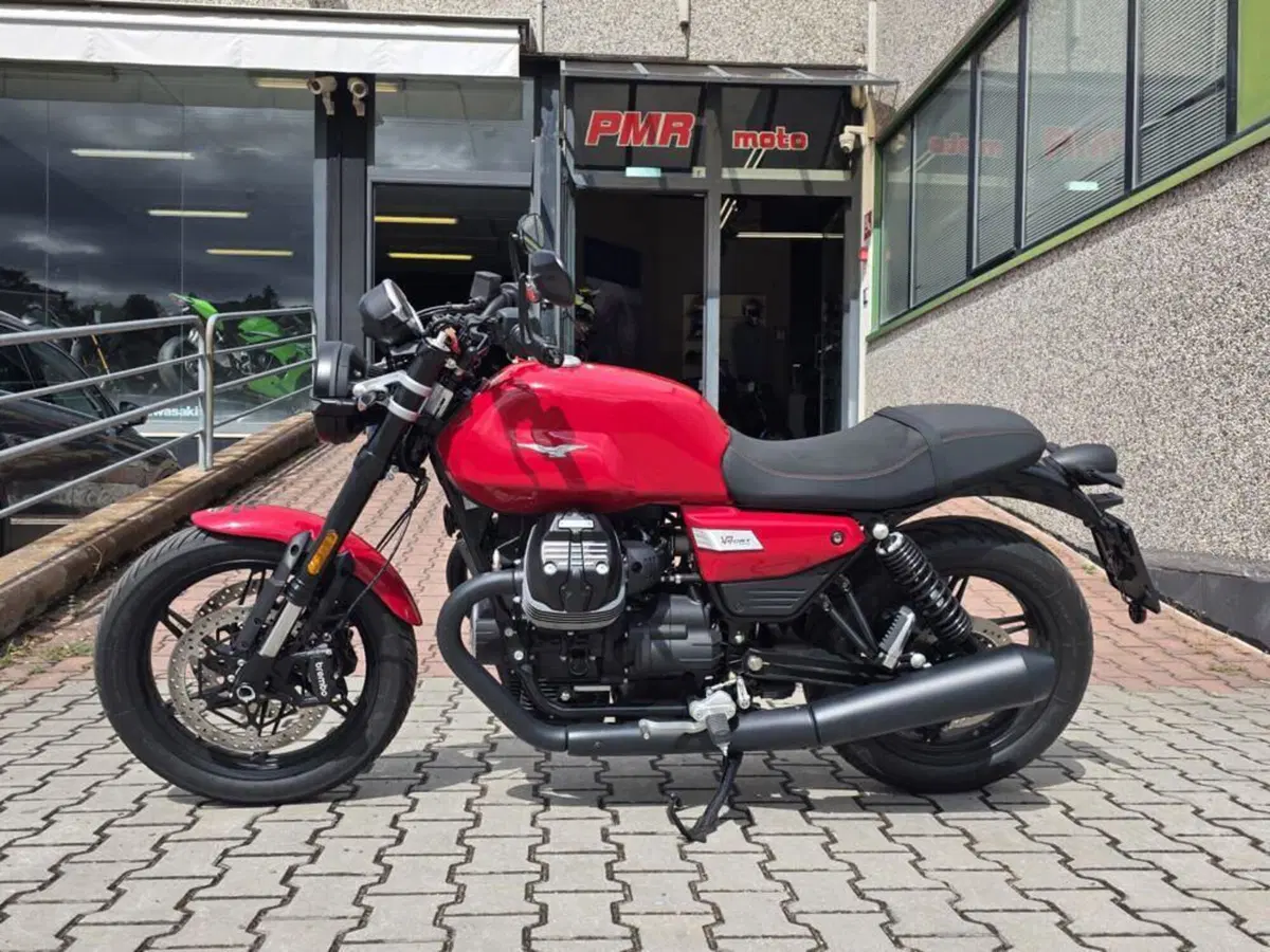 Moto Guzzi V7 Sport (2025 - 26) (3)