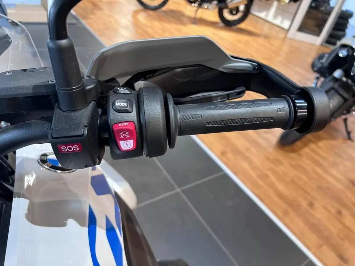 Bmw R 1300 GS (2023 - 26) (11)
