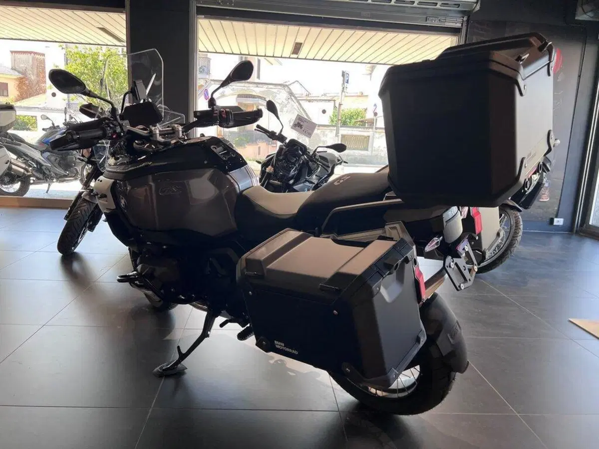 Bmw R 1300 GS Adventure Triple Black (2025 - 26) (5)