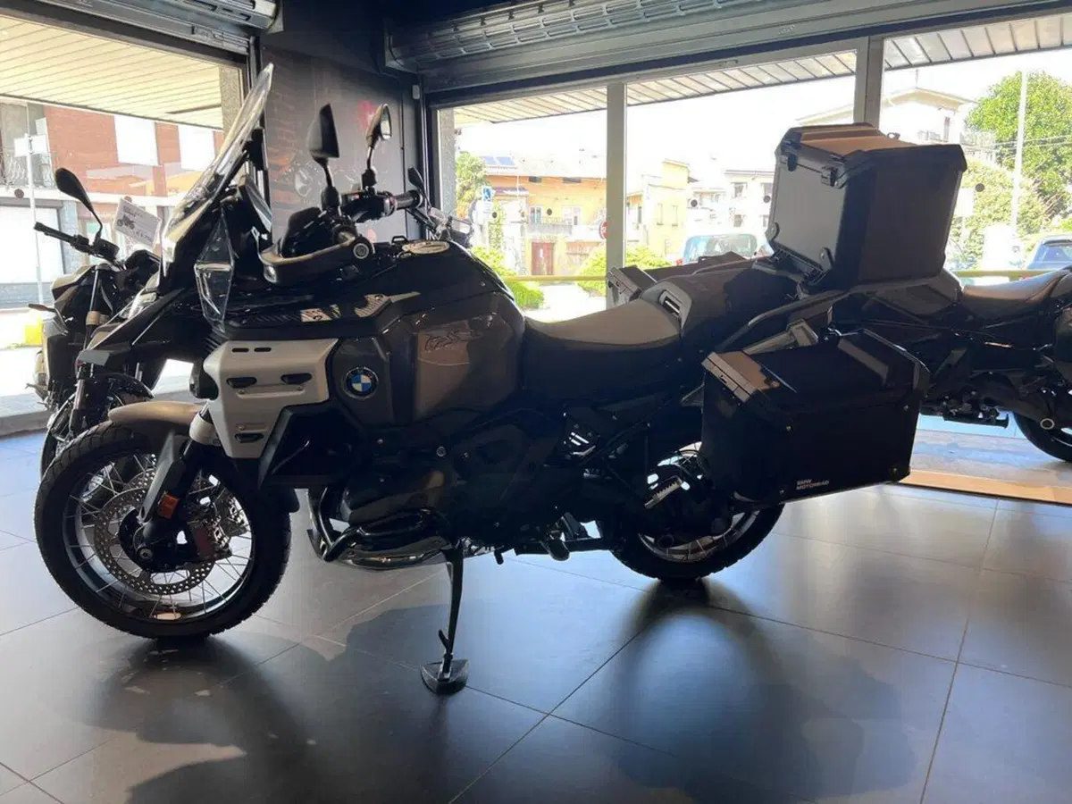 Bmw R 1300 GS Adventure Triple Black (2025 - 26) (6)