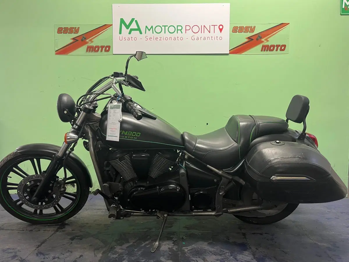 Kawasaki Vulcan VN 900 Custom (2011 - 16) (4)