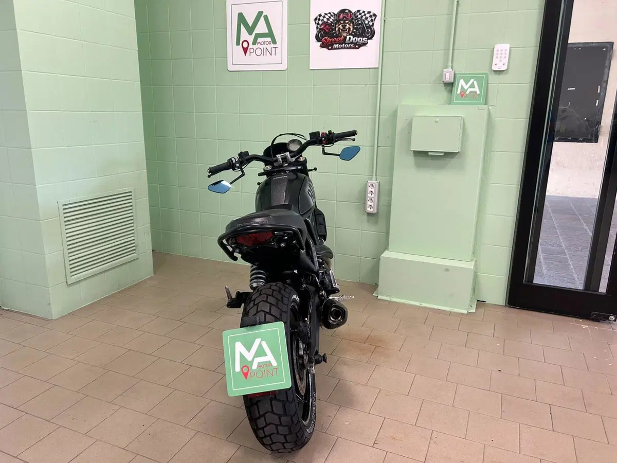 Ducati Scrambler 800 Icon Dark (2021 - 22) (4)