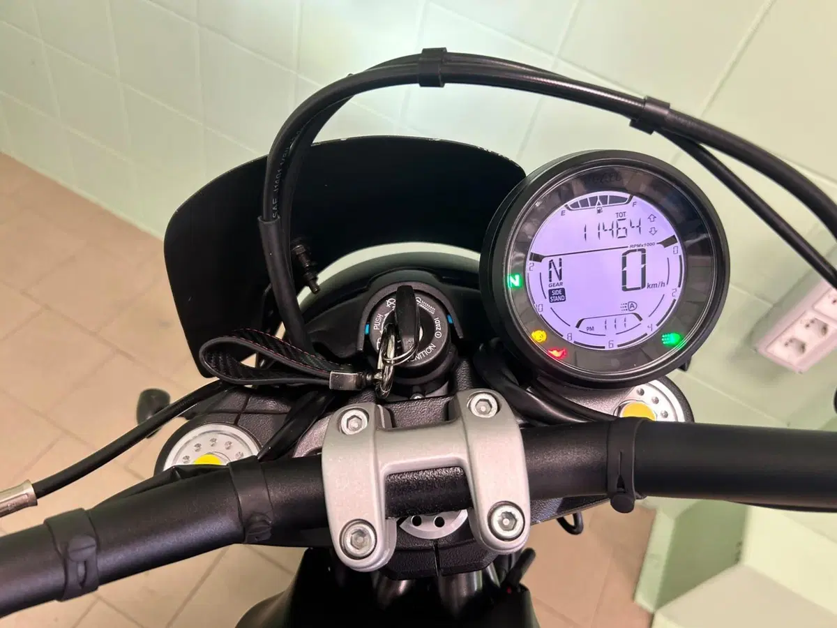 Ducati Scrambler 800 Icon Dark (2021 - 22) (5)
