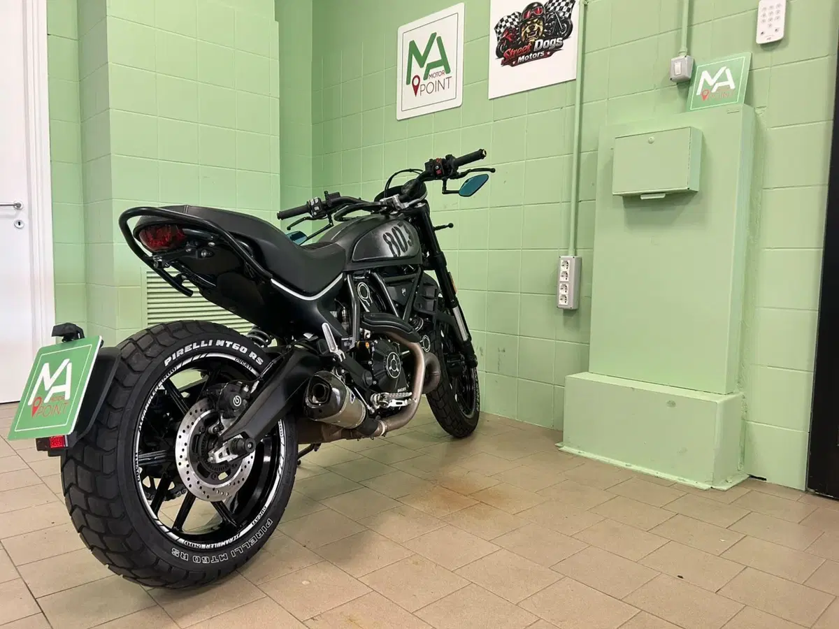 Ducati Scrambler 800 Icon Dark (2021 - 22) (10)