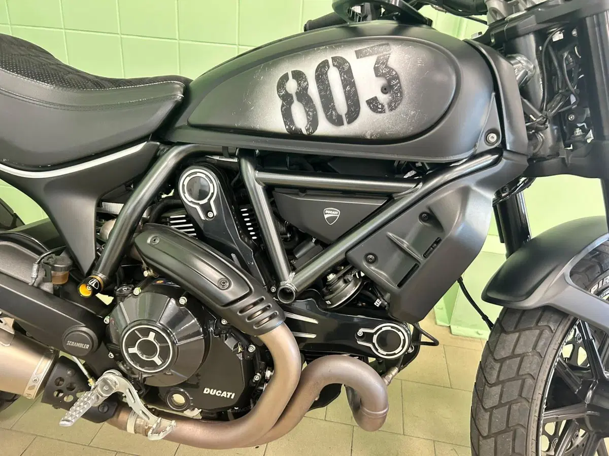 Ducati Scrambler 800 Icon Dark (2021 - 22) (13)
