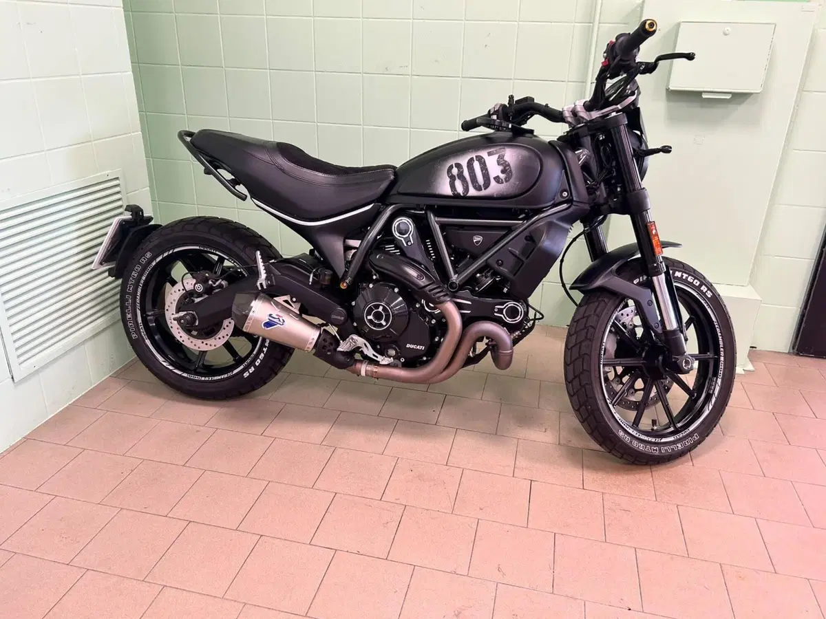 Ducati Scrambler 800 Icon Dark (2021 - 22) (15)