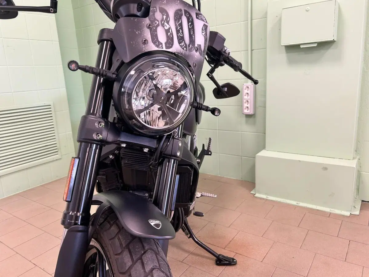 Ducati Scrambler 800 Icon Dark (2021 - 22) (17)