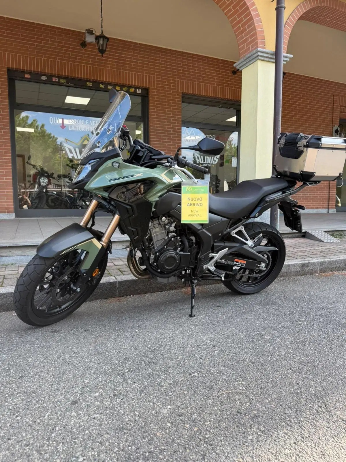 Honda CB 500 X (2022 - 23) (3)