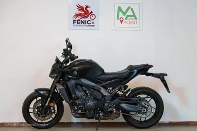 Yamaha MT-09 Y-AMT (2024 - 26) usata