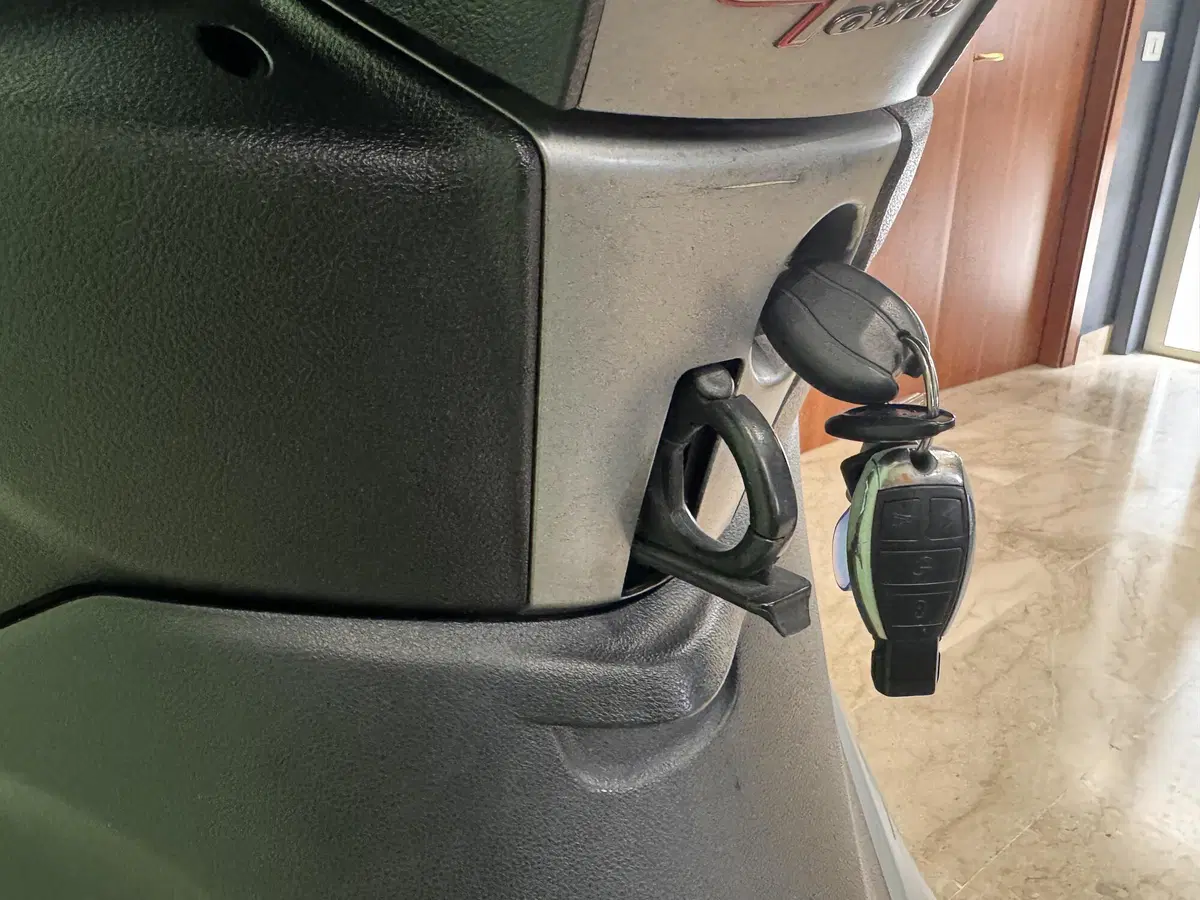 Piaggio Beverly 350 ABS (2016 - 20) (10)