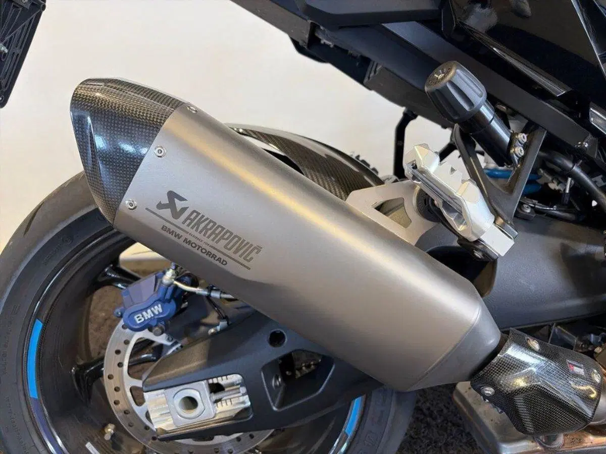 Bmw M 1000 XR (2024 - 27) (10)