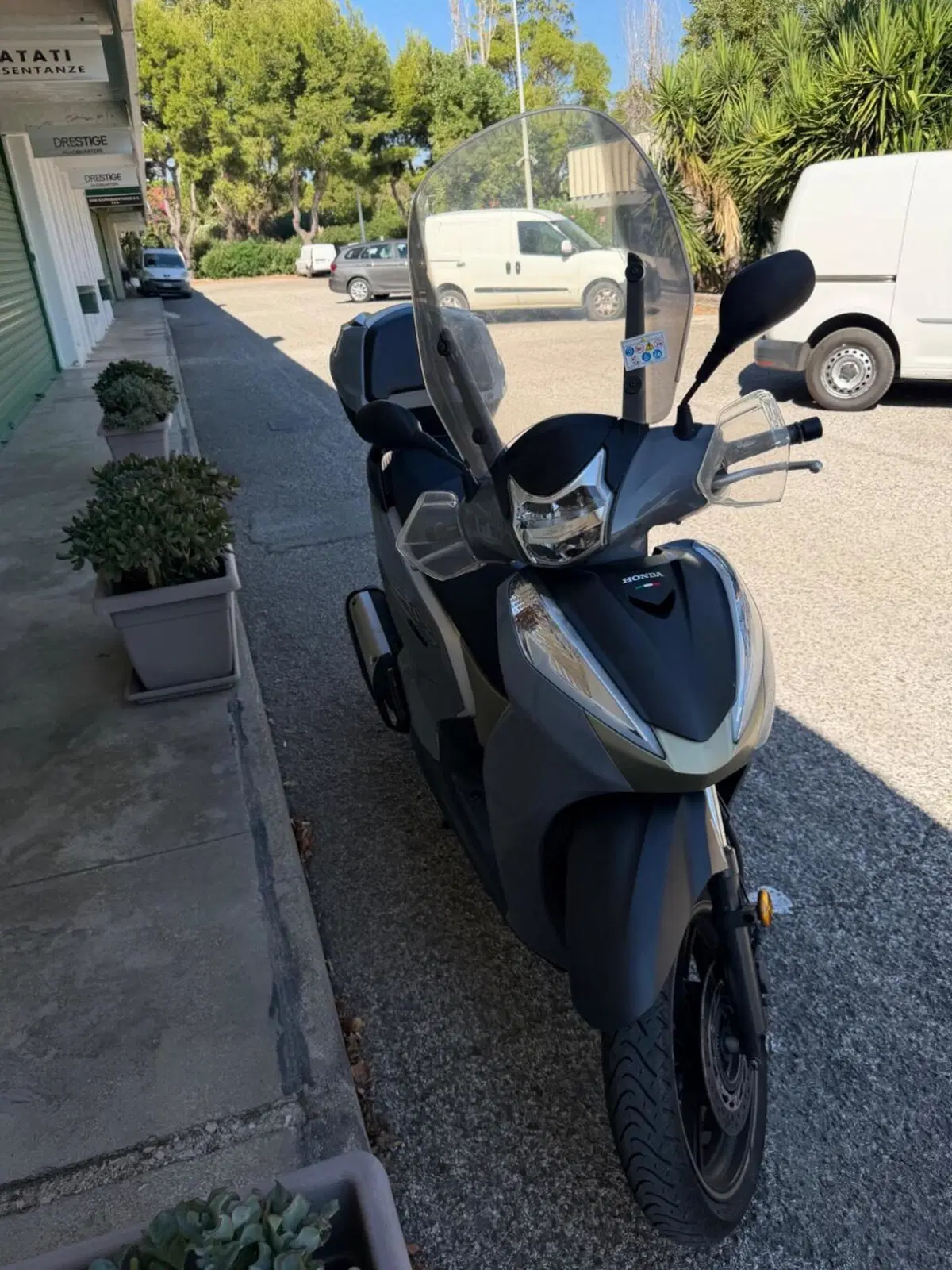 Honda SH 300 i ABS (2016 - 20) (3)