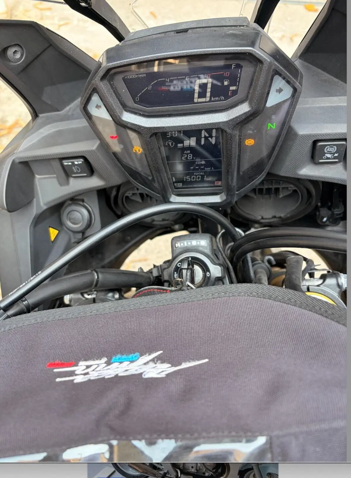 Honda Africa Twin CRF 1000L DCT ABS (2016 - 17) (4)