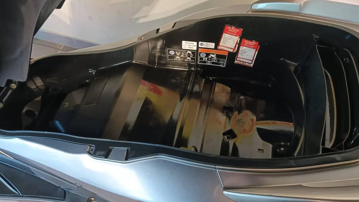 Honda Forza 300 ABS (2013 - 17) (8)