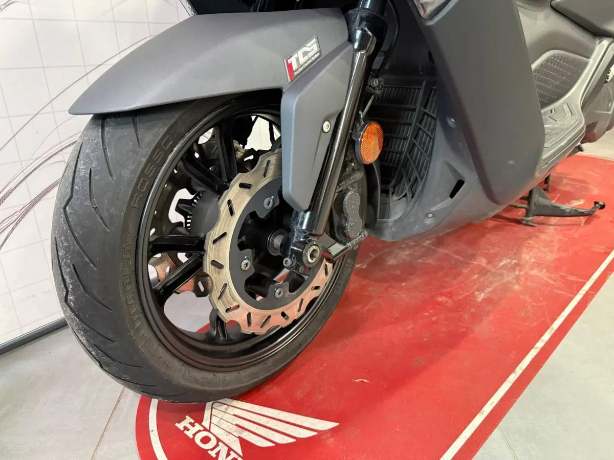 Sym Maxsym 400 (2021 - 25) (9)