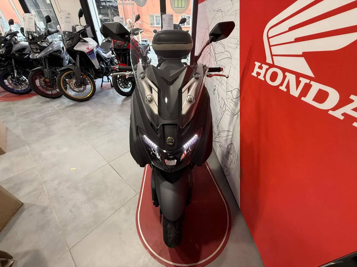 Sym Maxsym 400 (2021 - 25) (3)
