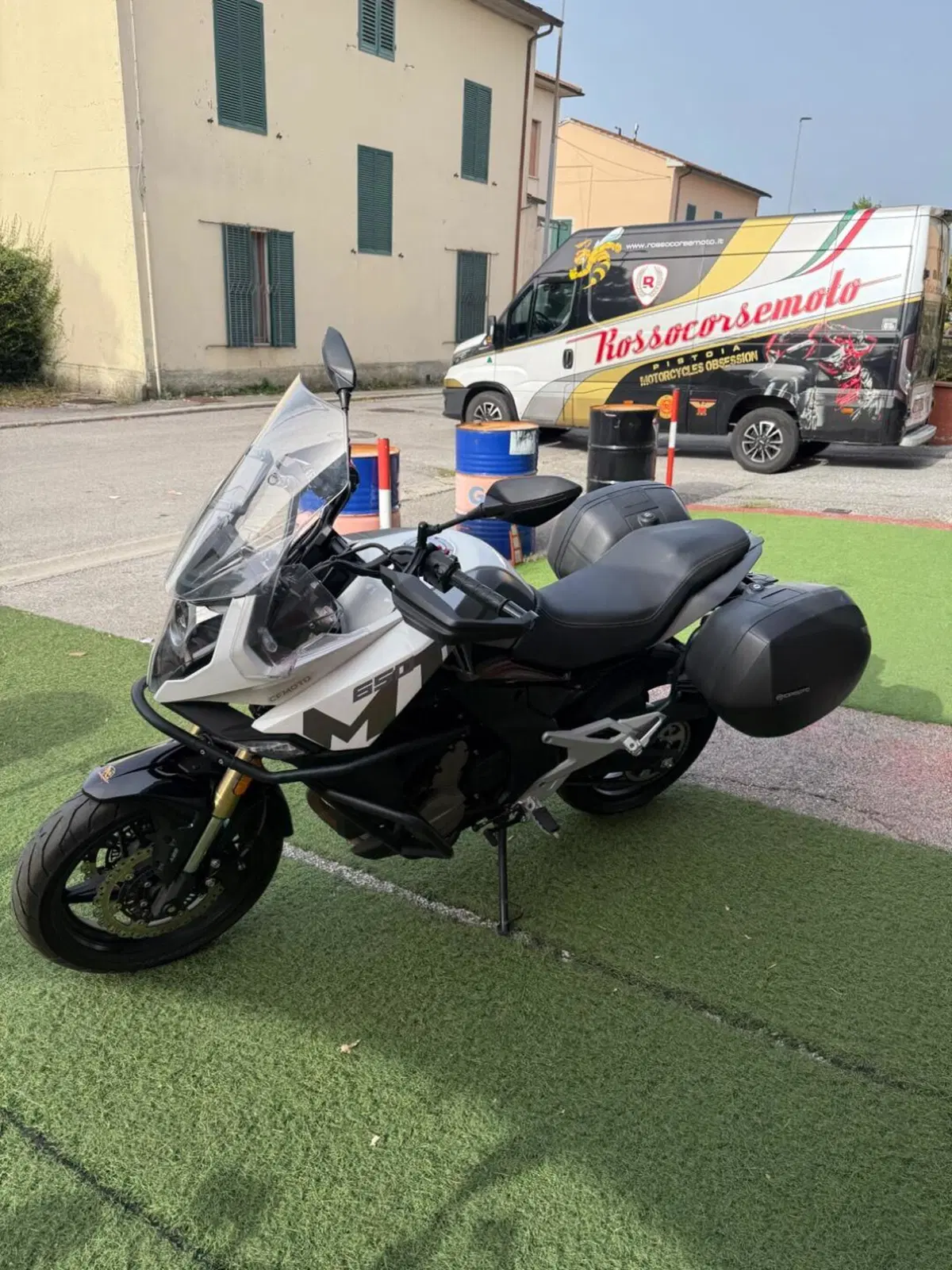 CFMOTO 650MT (2021 - 24) (4)