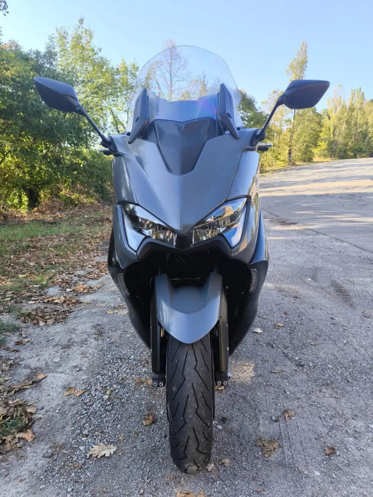 Yamaha T-Max 560 Tech Max (2021) (4)