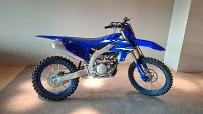 Yamaha YZ 250 F (2026) usata