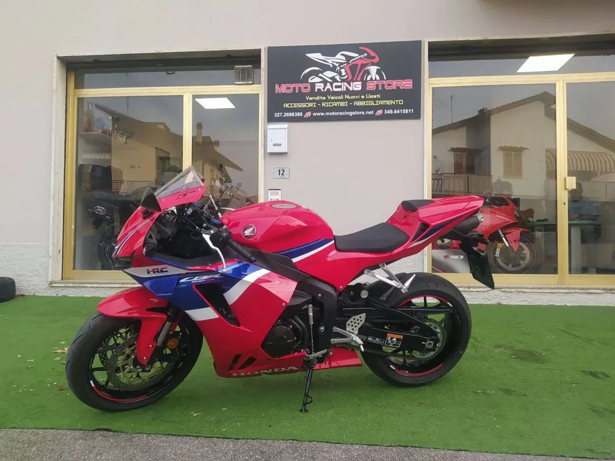 Honda CBR 600 RR (2024 - 26) (6)