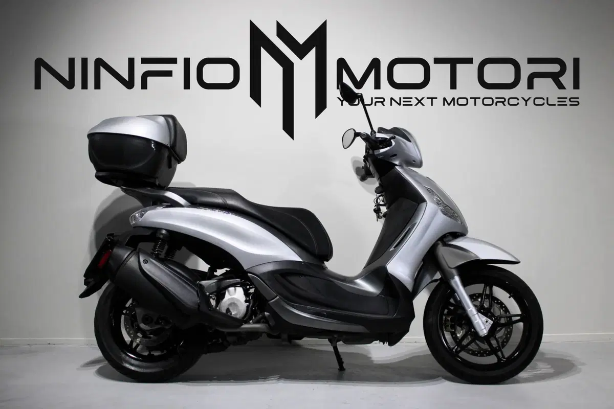Piaggio Beverly 350 ABS (2016 - 20)