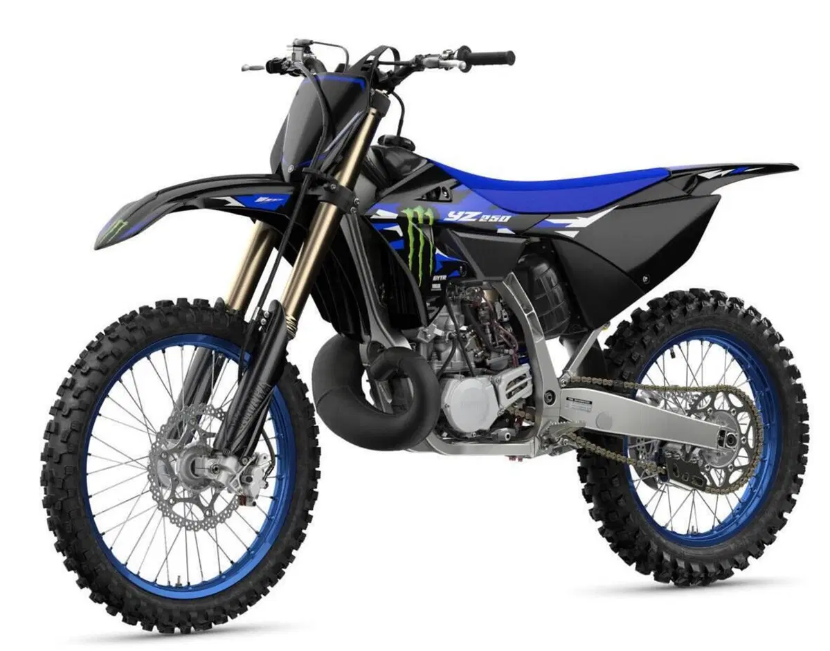 Yamaha YZ 250 Monster Energy Yamaha Racing Edition (2027) (4)