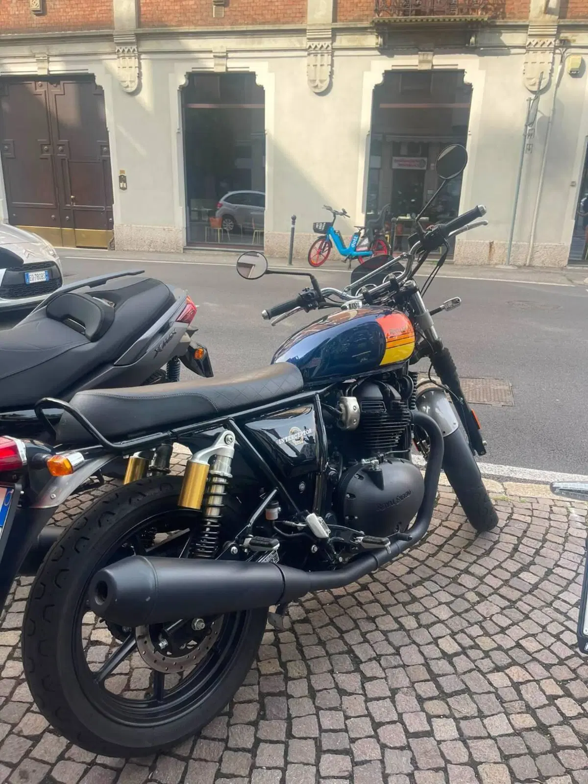 Royal Enfield Interceptor 650 (2021 - 26) (3)