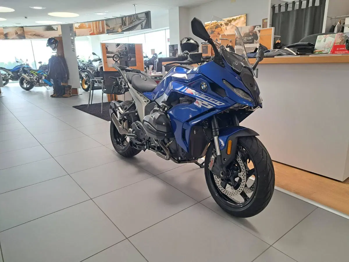 Bmw R 1300 RS (2026) (2)