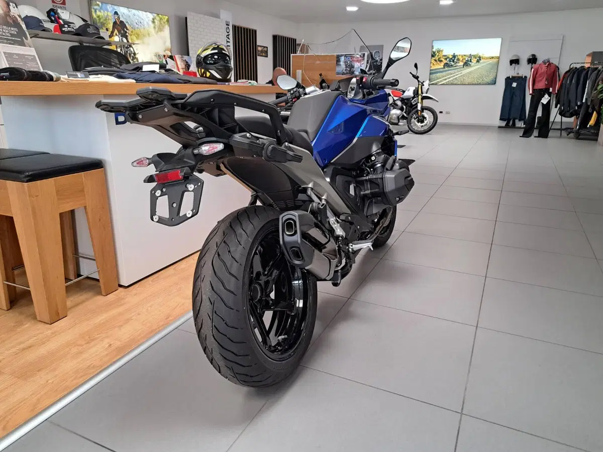 Bmw R 1300 RS (2026) (3)