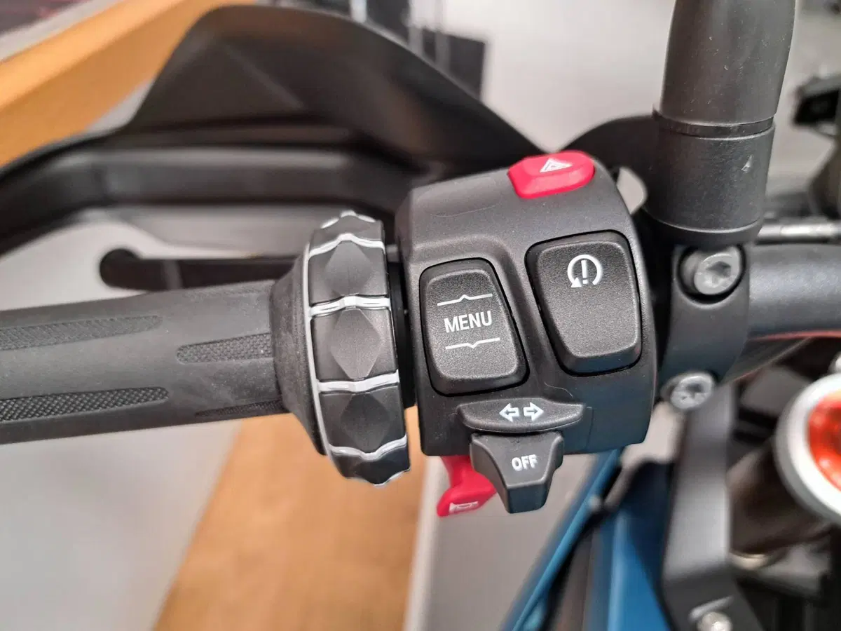 Bmw F 900 GS (2024 - 26) (5)