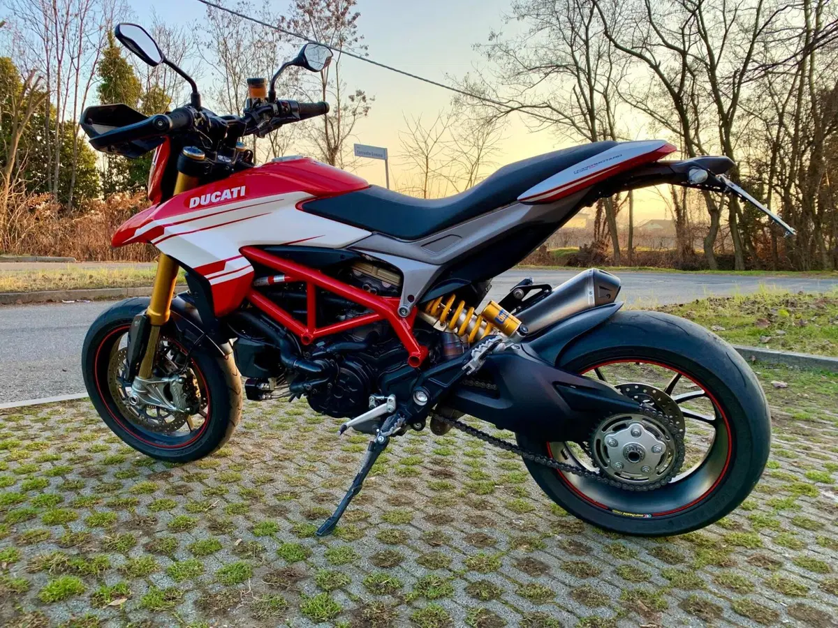 Ducati Hypermotard 939 SP (2016 - 18) (10)