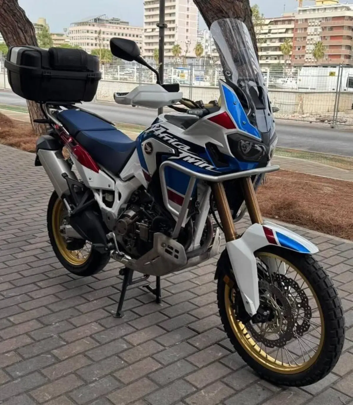 Honda Africa Twin CRF 1000L Adventure Sports DCT (2018 - 19)