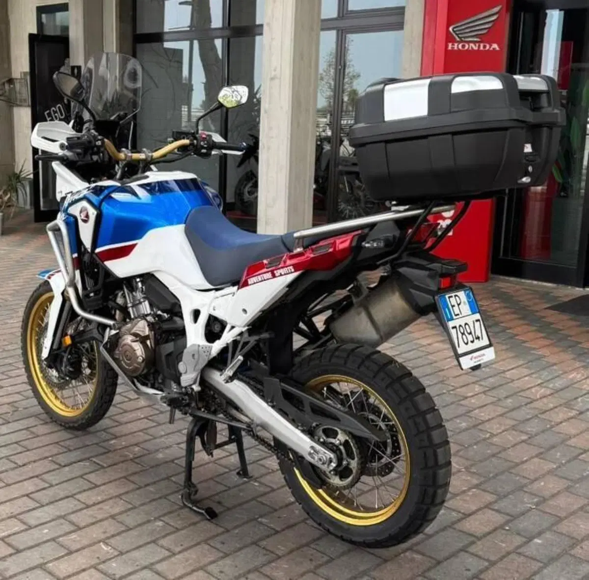 Honda Africa Twin CRF 1000L Adventure Sports DCT (2018 - 19) (2)