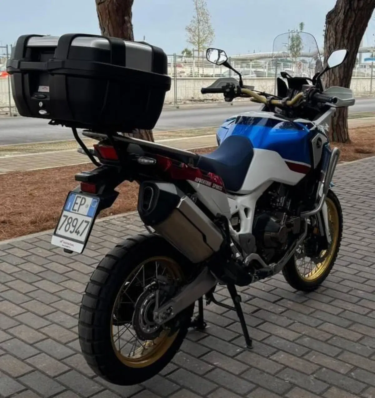 Honda Africa Twin CRF 1000L Adventure Sports DCT (2018 - 19) (3)