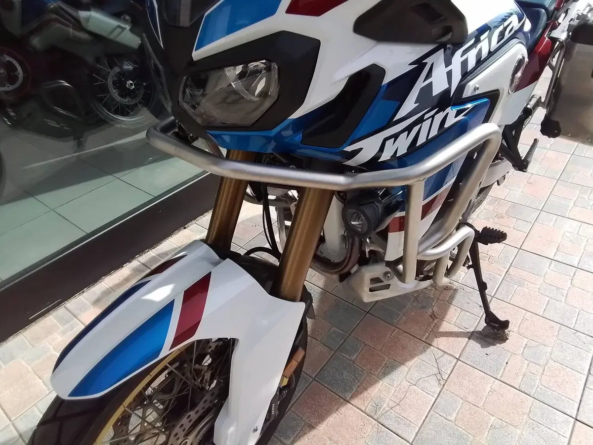 Honda Africa Twin CRF 1000L Adventure Sports Travel Edition (2019) (5)