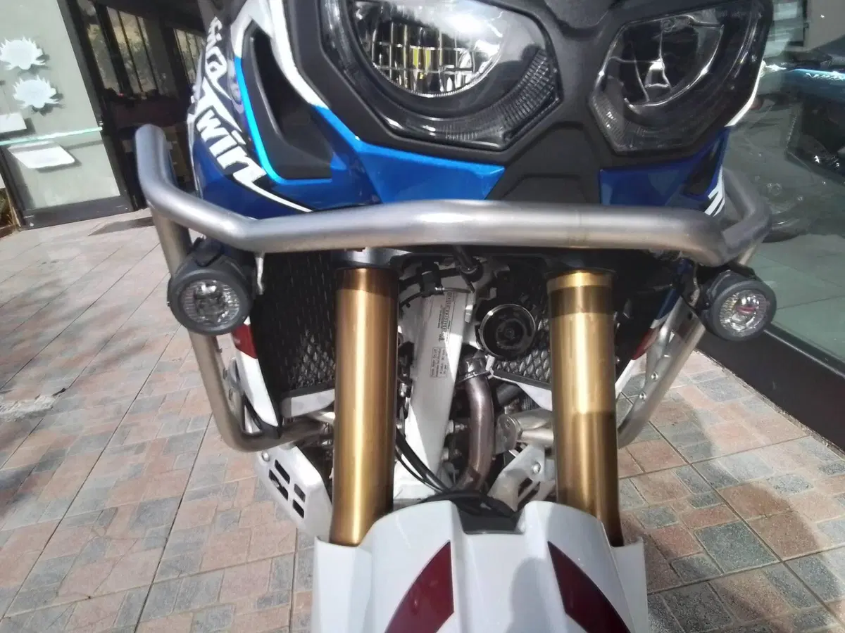 Honda Africa Twin CRF 1000L Adventure Sports Travel Edition (2019) (12)