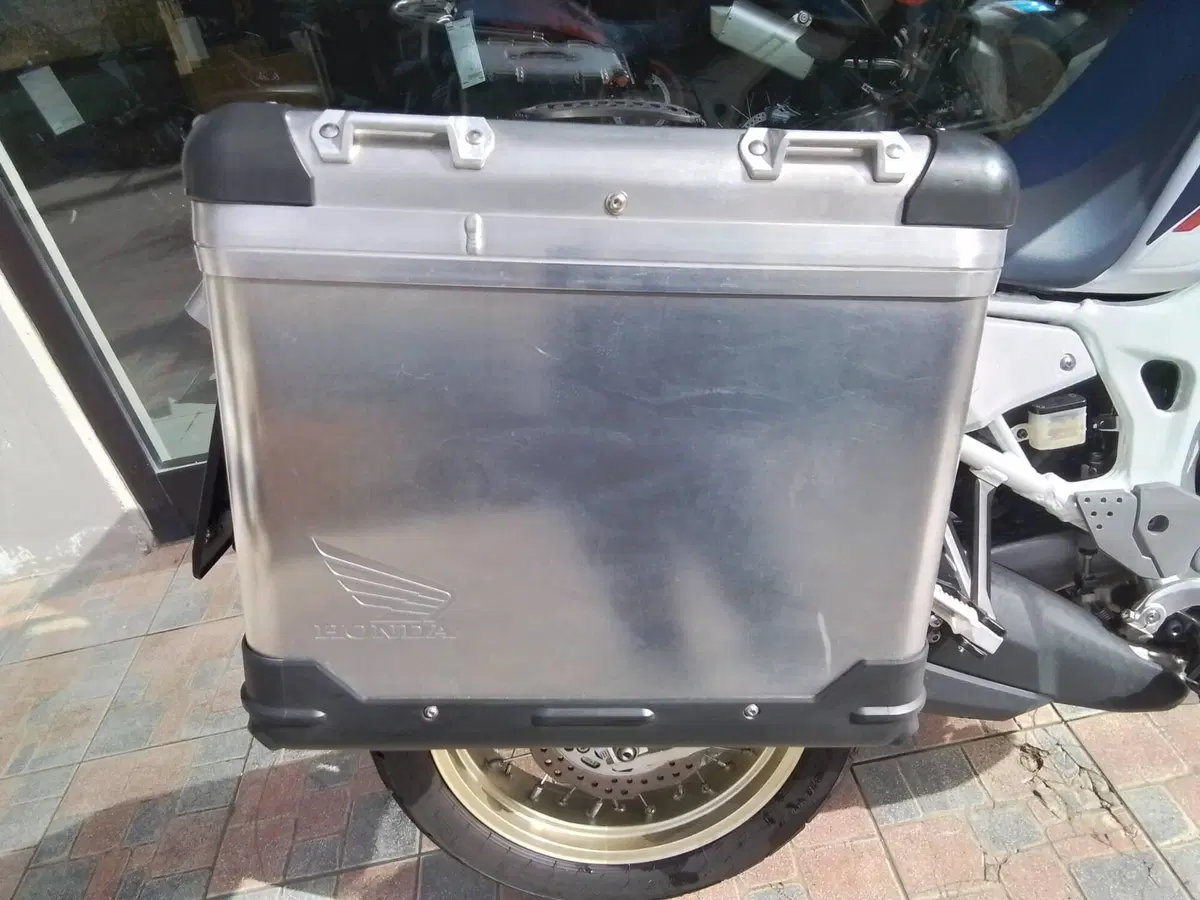 Honda Africa Twin CRF 1000L Adventure Sports Travel Edition (2019) (15)