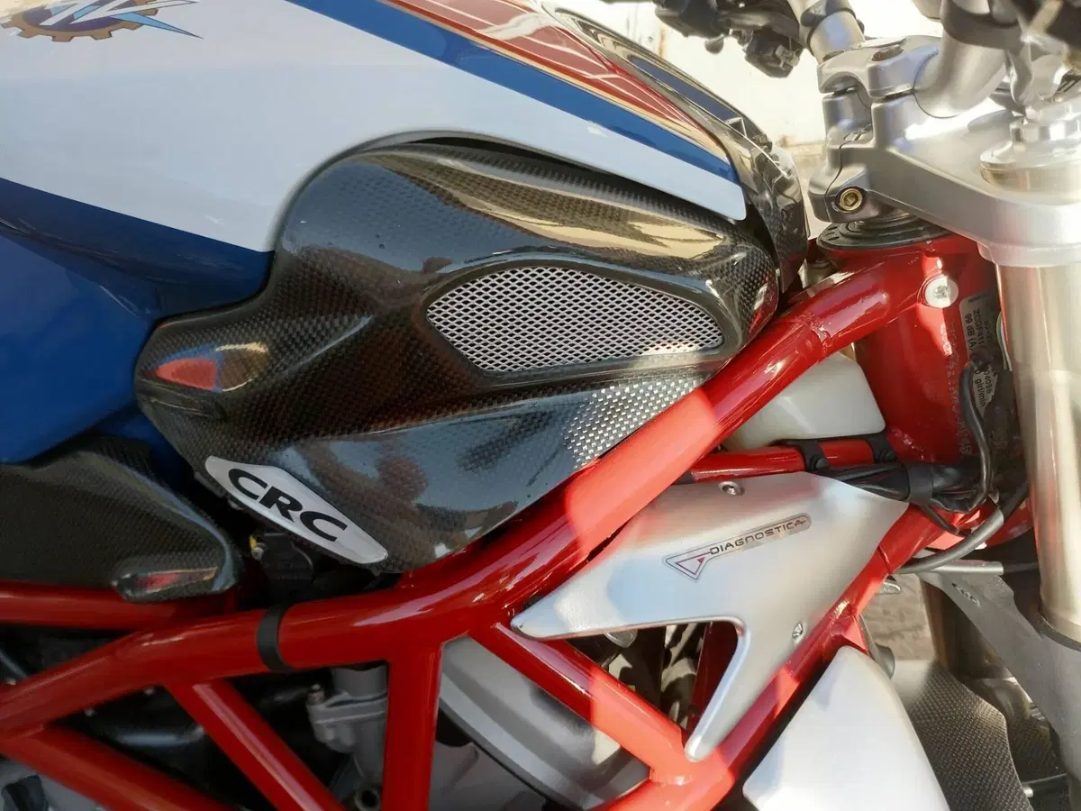 MV Agusta Brutale 750 America (2004 - 06) (10)