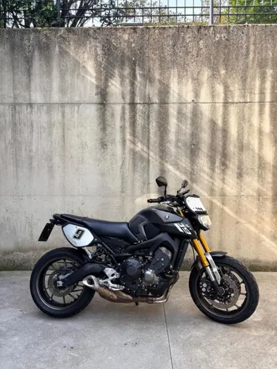 Yamaha MT-09 Sport Tracker ABS (2014 - 16) usata