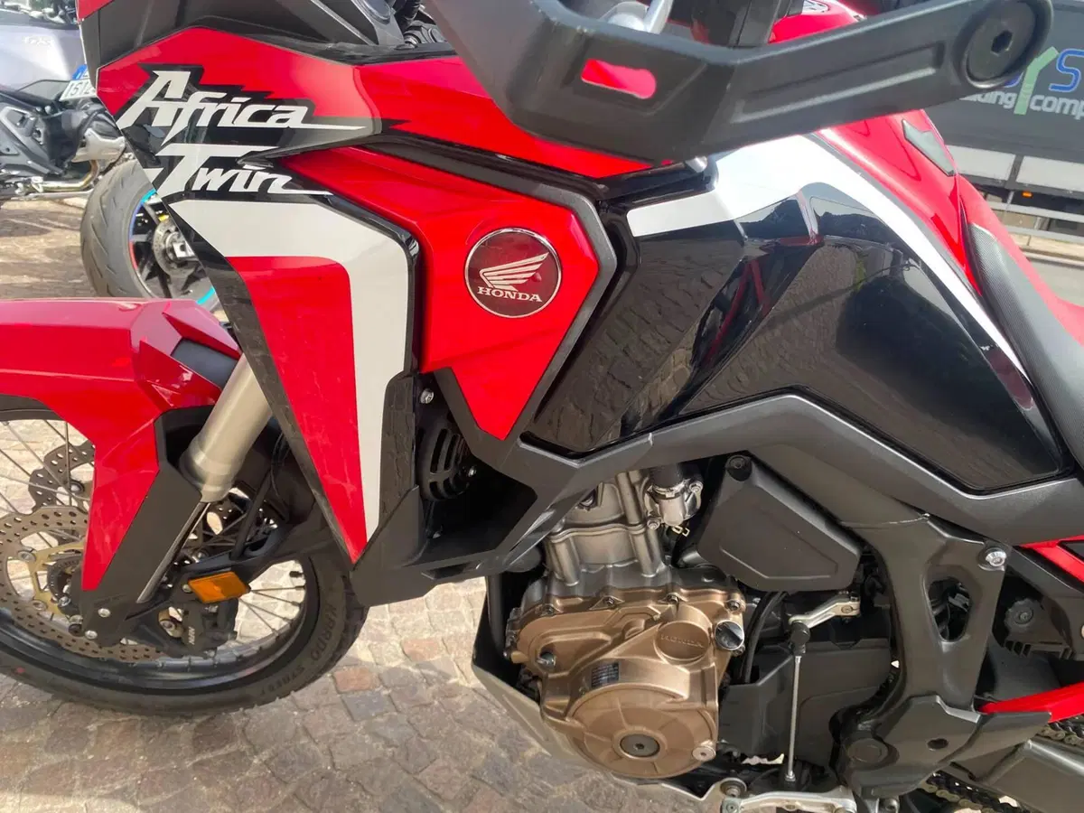 Honda Africa Twin CRF 1100L (2020 - 21) (10)